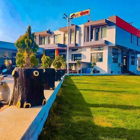 Sangam Hotel Chirawa 외부 사진