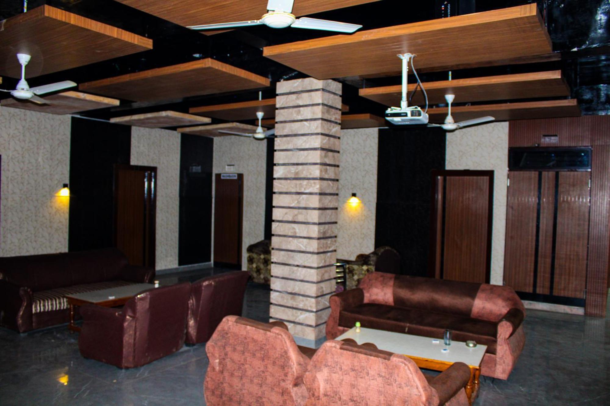 Sangam Hotel Chirawa 외부 사진