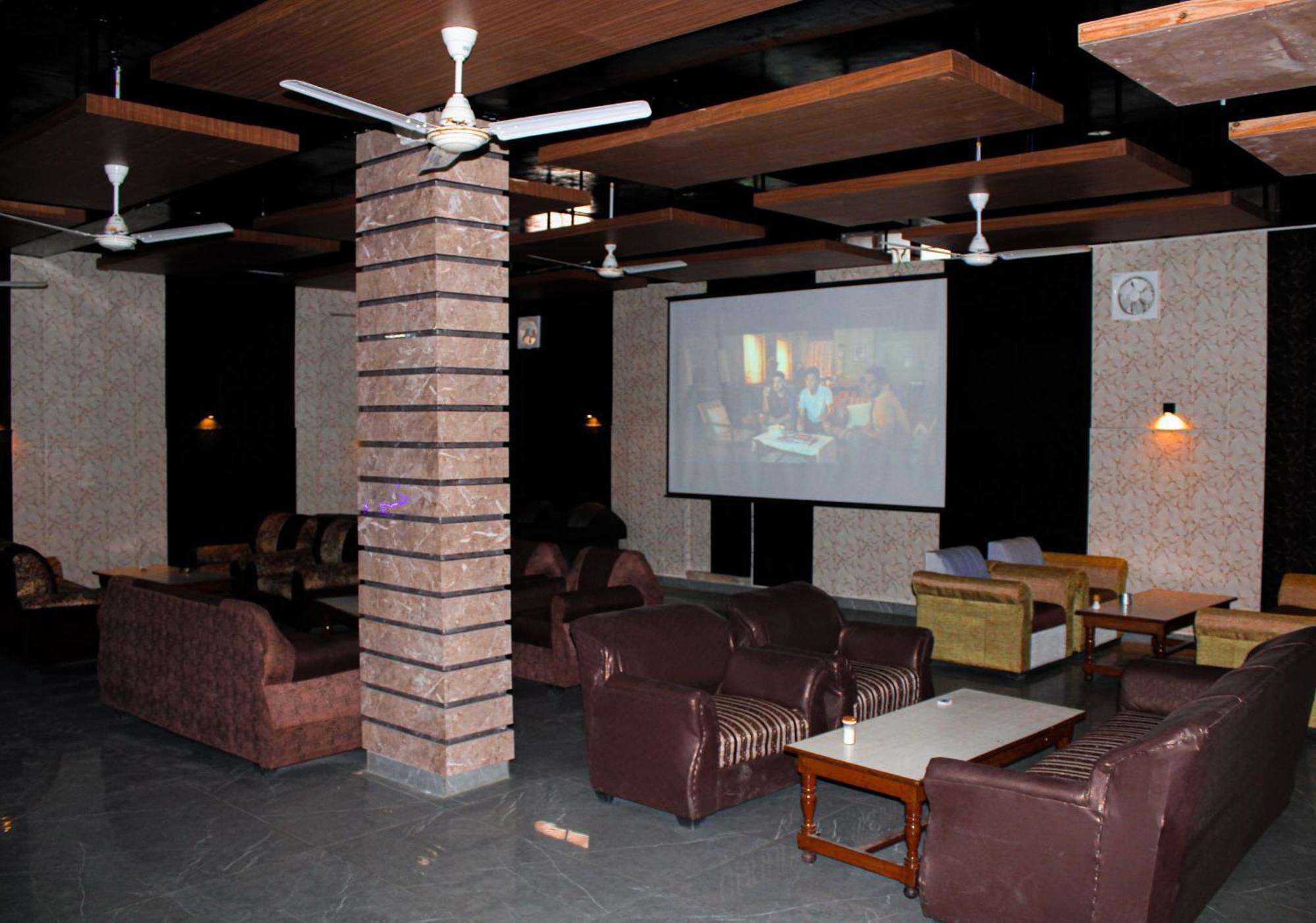 Sangam Hotel Chirawa 외부 사진