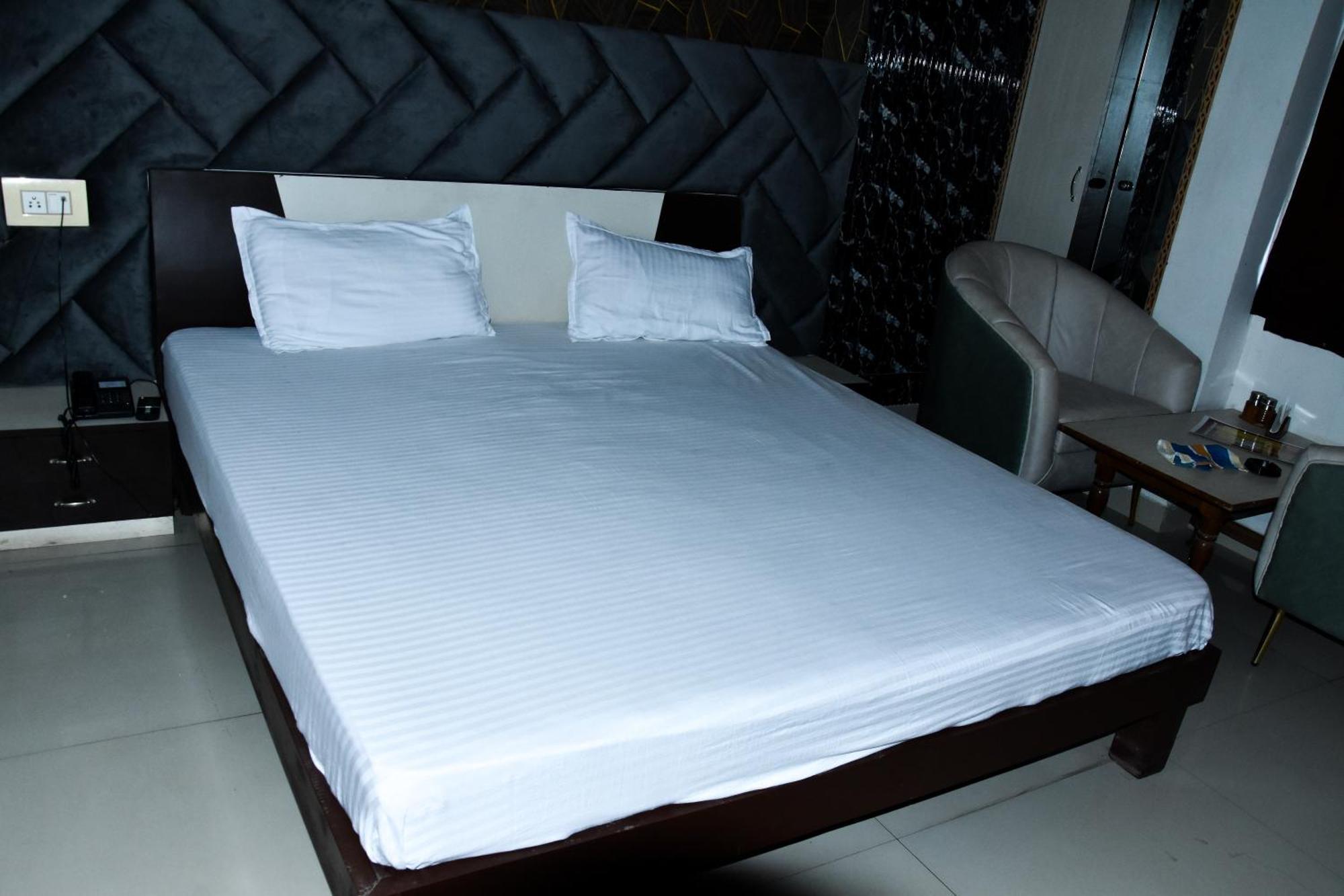 Sangam Hotel Chirawa 외부 사진