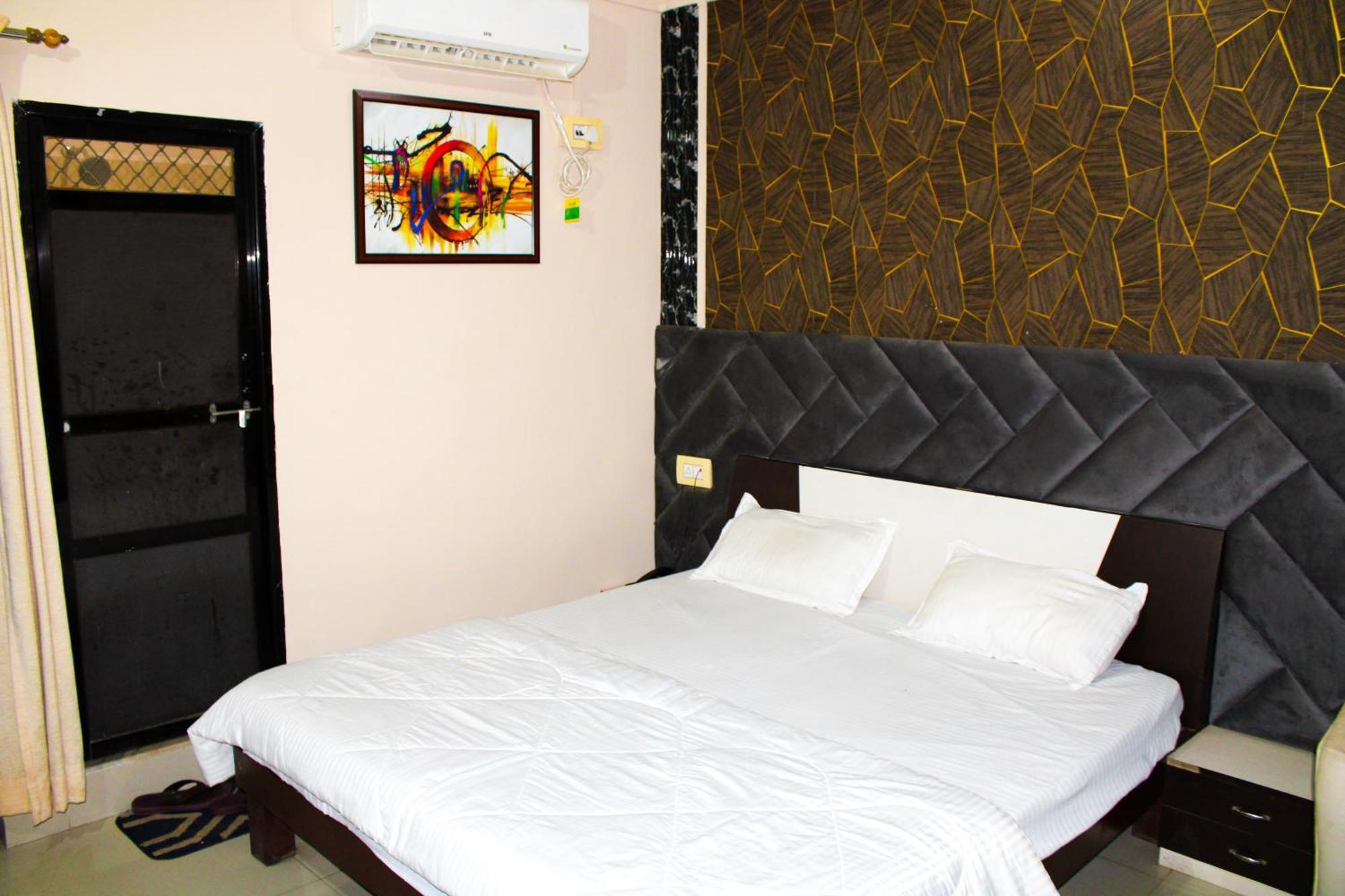 Sangam Hotel Chirawa 외부 사진